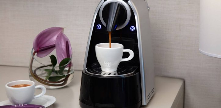 mercurehaiphong-9183_superior-privilege-coffee-machine-2